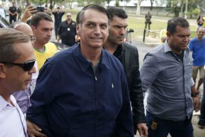 Bolsonaro insufla carnificina no campo e holocausto ecológico