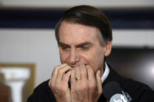 Carta aos parentes e amigos que votaram e votam nele