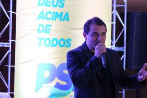 Moisés, do PSL, é eleito governador de Santa Catarina