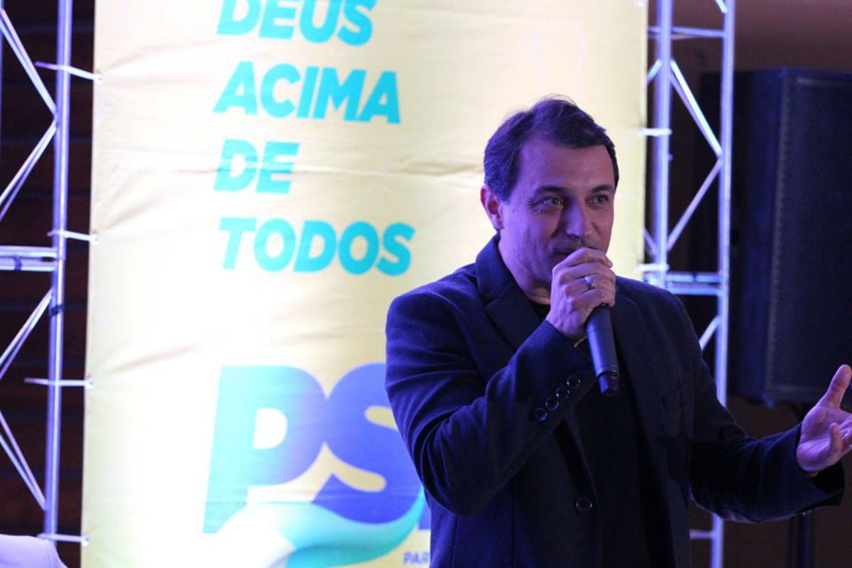 Moisés, do PSL, é eleito governador de Santa Catarina