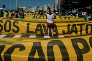 Mais de 40 políticos da Lava Jato vão perder foro privilegiado