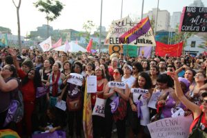 Para desmerecer #EleNão, renasce o estereótipo da feminista 