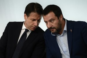 Primeiro-ministro italiano nega apoio oficial a Bolsonaro