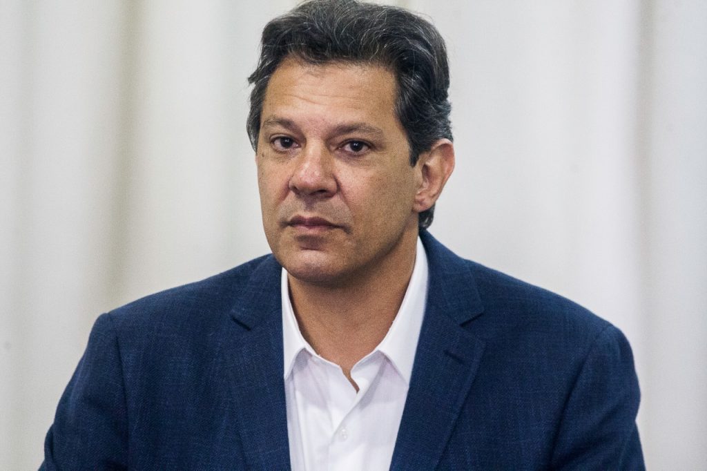 Haddad lembra artigo ao afirmar que reconhece erros do PT na economia