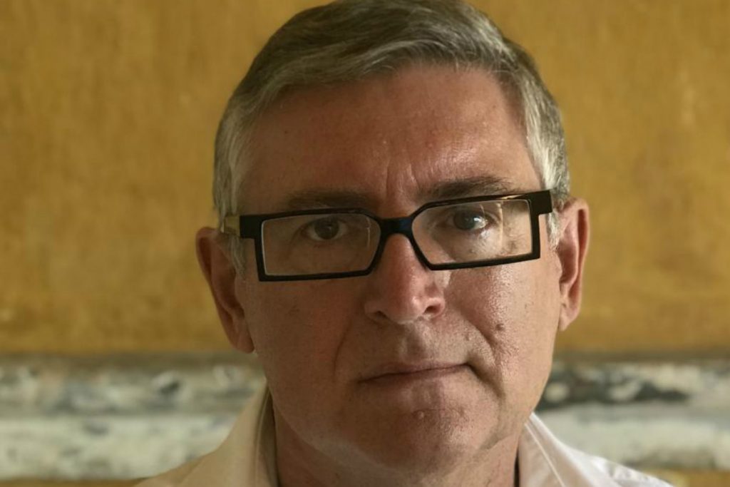 Michel Onfray: ‘Ameaça de golpe diferencia Bolsonaro de Le Pen’