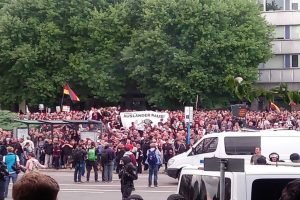 Polícia alemã prende extremistas de direita