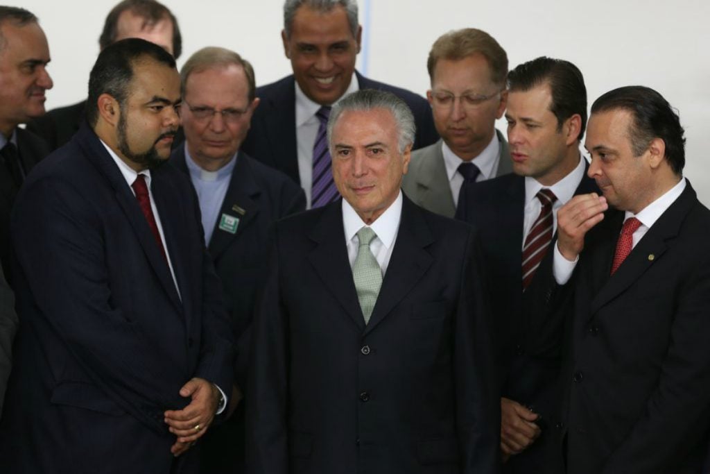 Precisamos avaliar os candidatos à reeleição da Bancada Evangélica