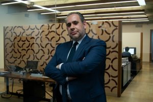Sem a regulação do lobby, a política continuará dominada pelo crime