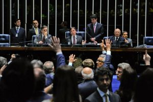 Bolsonarismo ganha força no Senado e campo progressista perde espaço