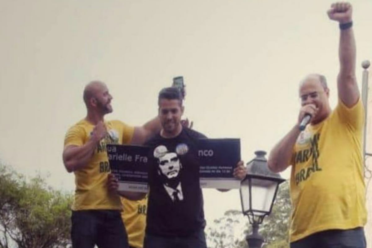 Haverá um voto útil “Ele Não” no Rio e em Minas?