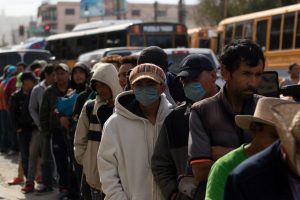 Caravanas de migrantes são alvo de xenofobia no México
