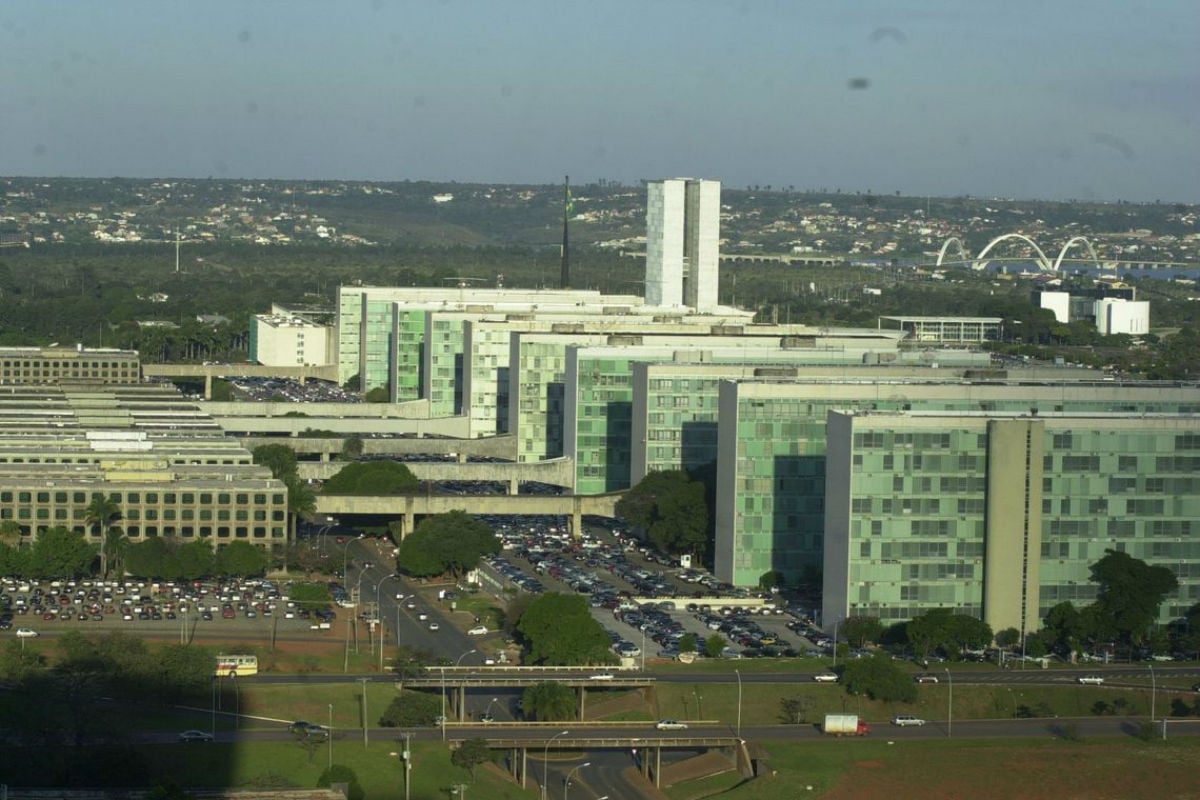 Fusão de ministérios coloca em xeque planejamento público