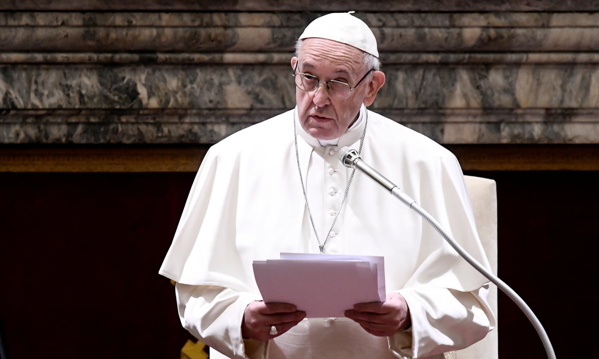 Franciso reconheceu que a Igreja fracassou em tratar o problema com a devida seriedade (Foto: Fillipo Monteforte/AFP) 