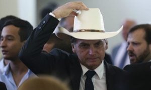Embaixador rebate Bolsonaro, que vê vida “insuportável” na França