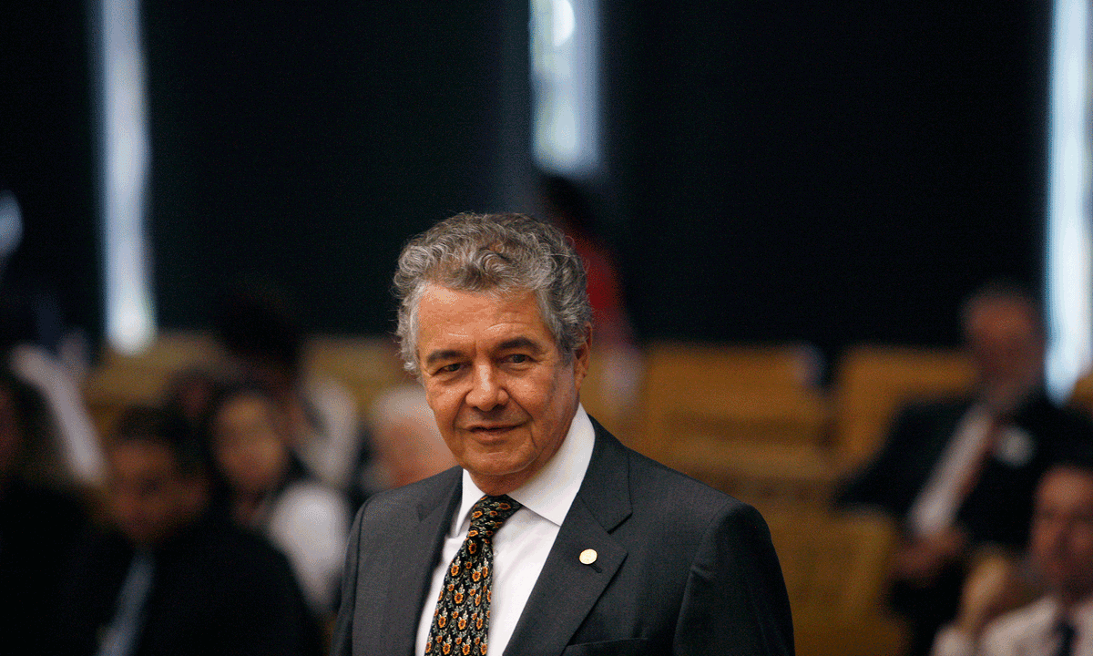 Ministro do STF manda PGR avaliar pedido de denúncia contra Bolsonaro