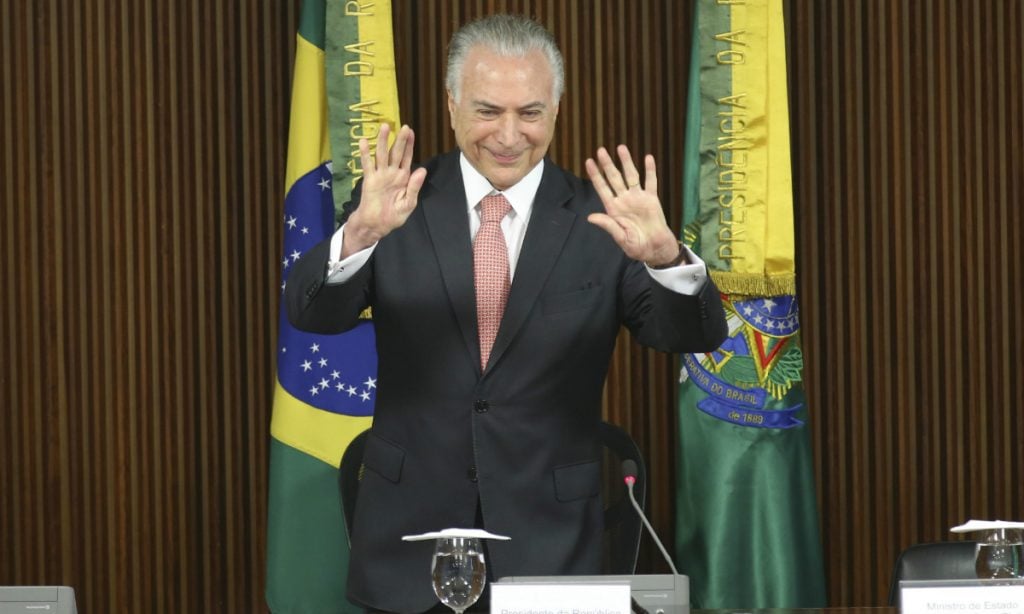 Temer é denunciado por corrupção no caso dos portos