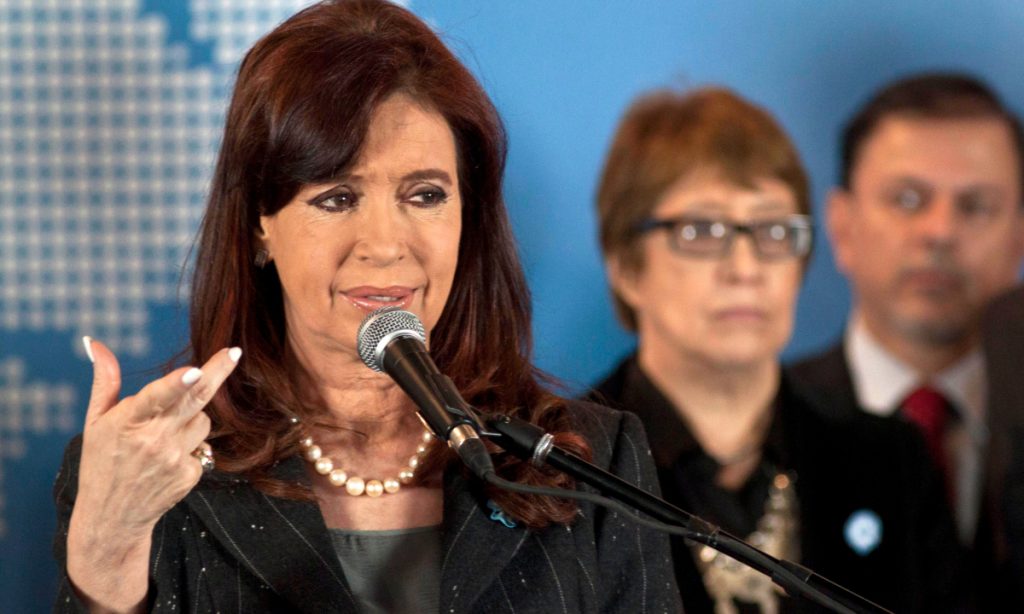 Justiça argentina confirma processo de Cristina Kirchner por corrupção