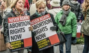 Irlanda legaliza o aborto