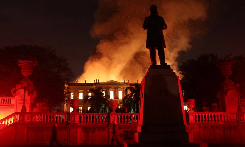 Brasil: Entre o descaso e o esquecimento