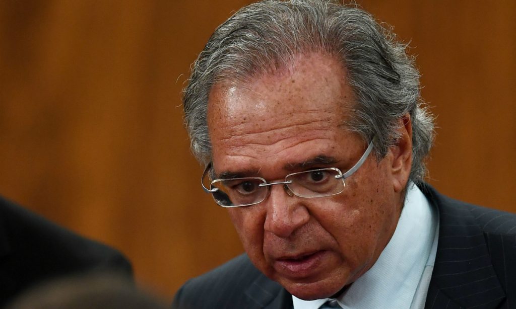 Fundos de Pensão, a criptonita do superministro Guedes?