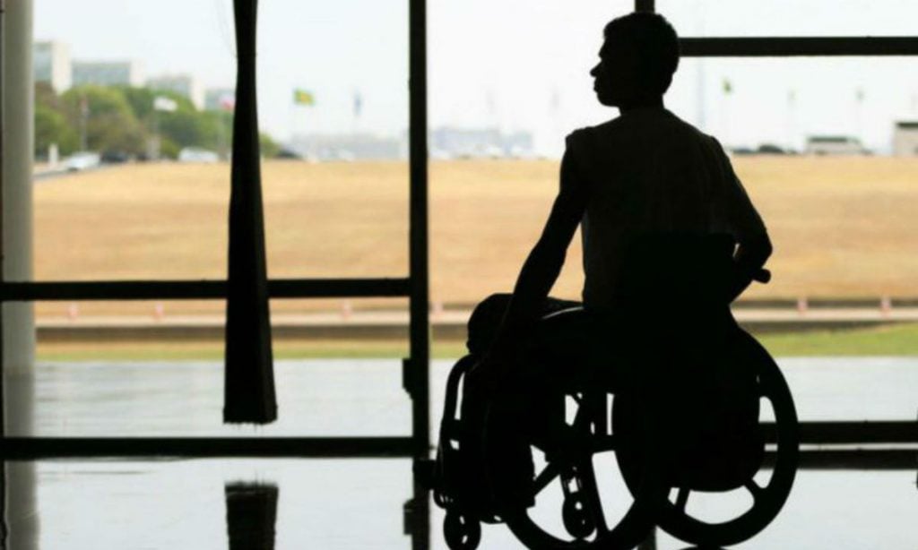 Instituições tiram pessoas com deficiência do convívio social