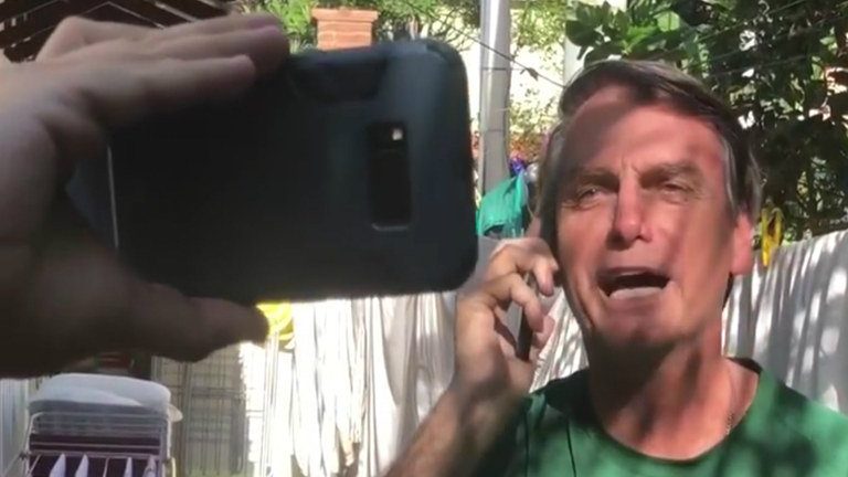Todo poder emana das redes
