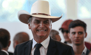 Juiz se baseia em eleição de Bolsonaro para decretar prisão de jovem