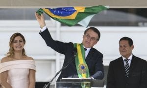 Posse de Bolsonaro é marcada por mal-estar com jornalistas