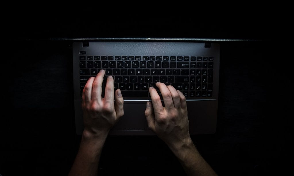 Listado no FBI, militar preso por pornografia infantil criticava ‘kit gay’