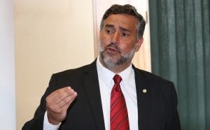 Paulo Pimenta afirma que Luis Miranda gravou conversa com Bolsonaro