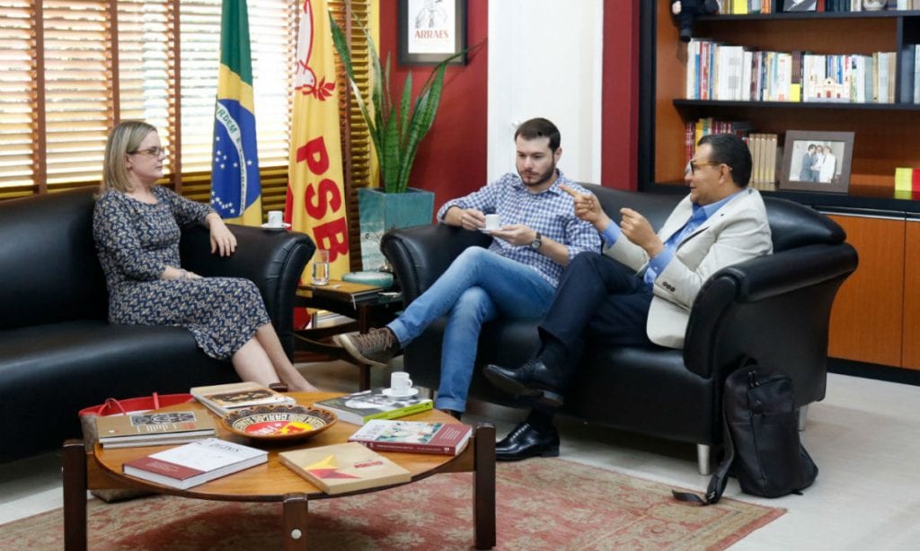 Idas e vindas da esquerda na tentativa de criar um bloco na Câmara