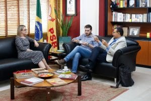 PSOL, PT e PSB se reúnem e discutem candidatura única para a Câmara