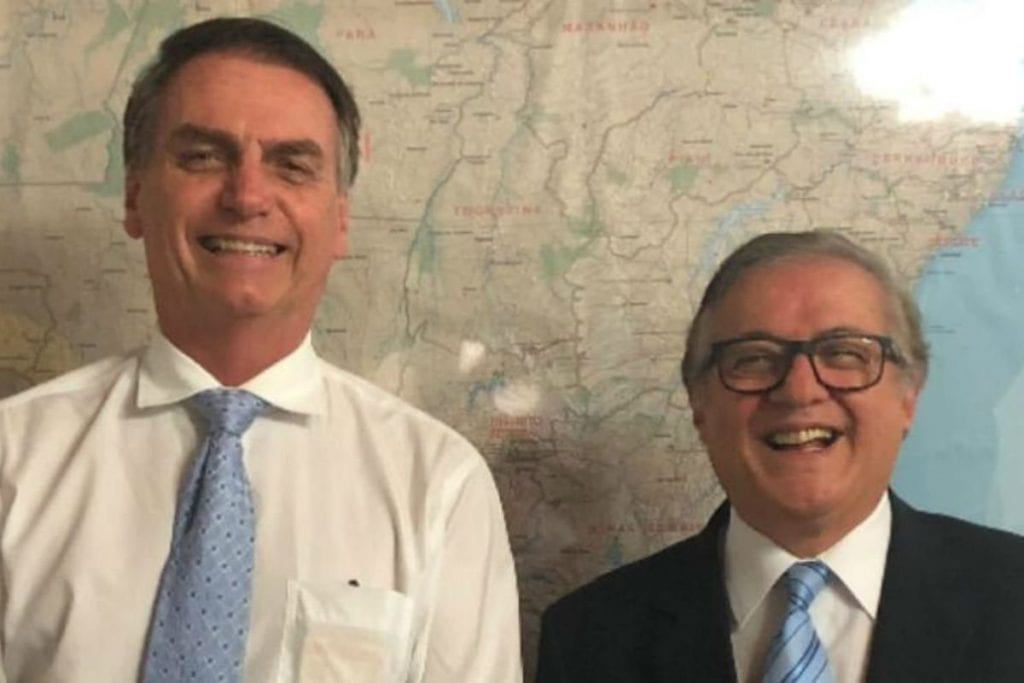 Educadores lastimam, mas não se surpreendem com escolha para a Educação