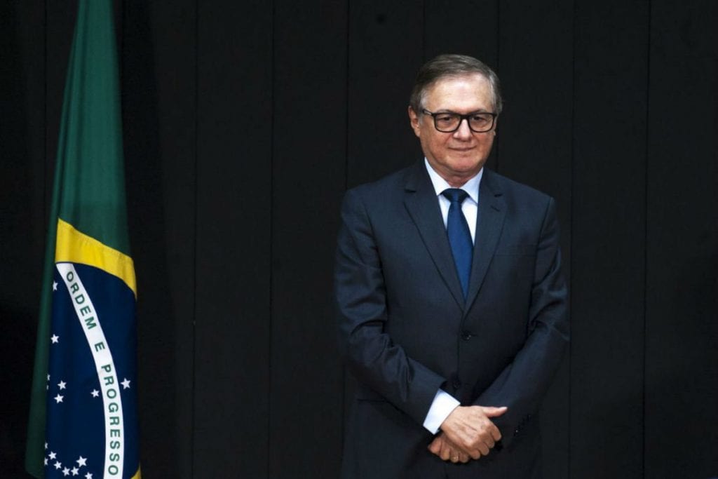 “As universidades devem ficar reservadas para uma elite intelectual”, diz ministro da educação