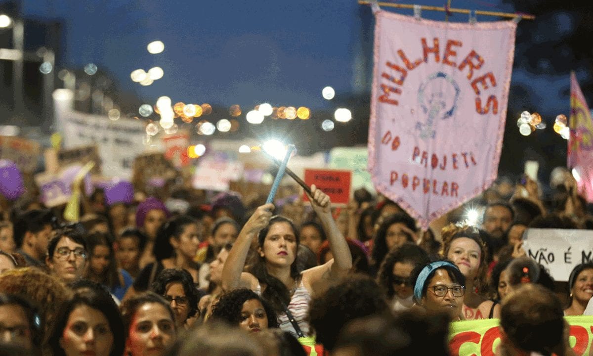 A hora e a vez de se responsabilizar pelo momento político e resistir