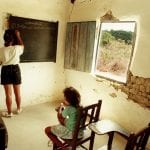 Idosos sem passado e jovens sem futuro na educação brasileira