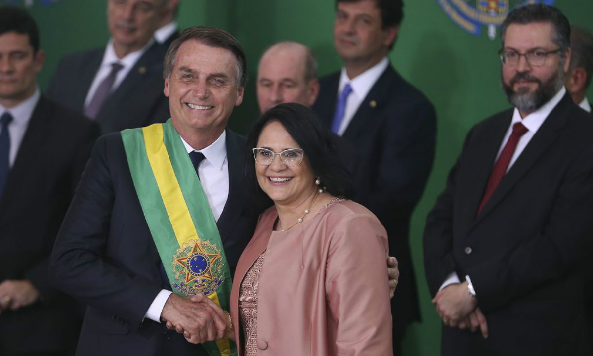 Bolsonaro e Damares (Foto: ABr) 