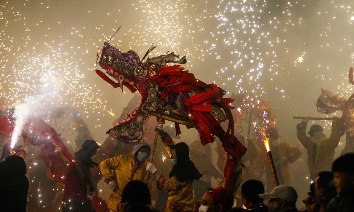 Comemoração do ano lunar na China (Foto: AFP) 