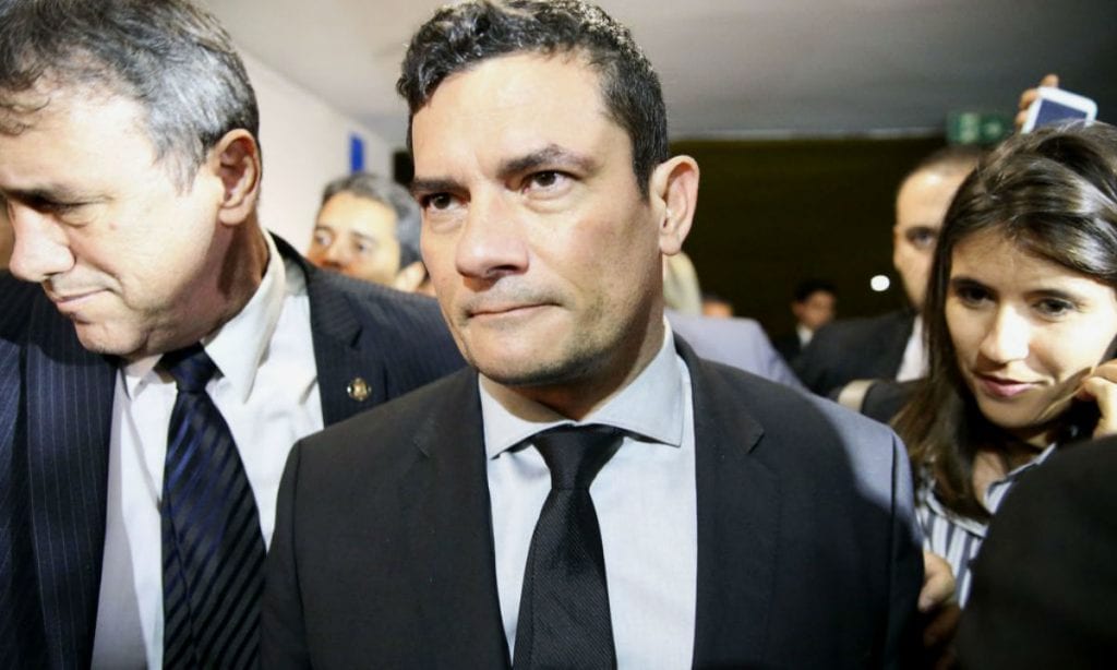Intercept: enquanto zombava de Lula, Moro dava instruções à acusação