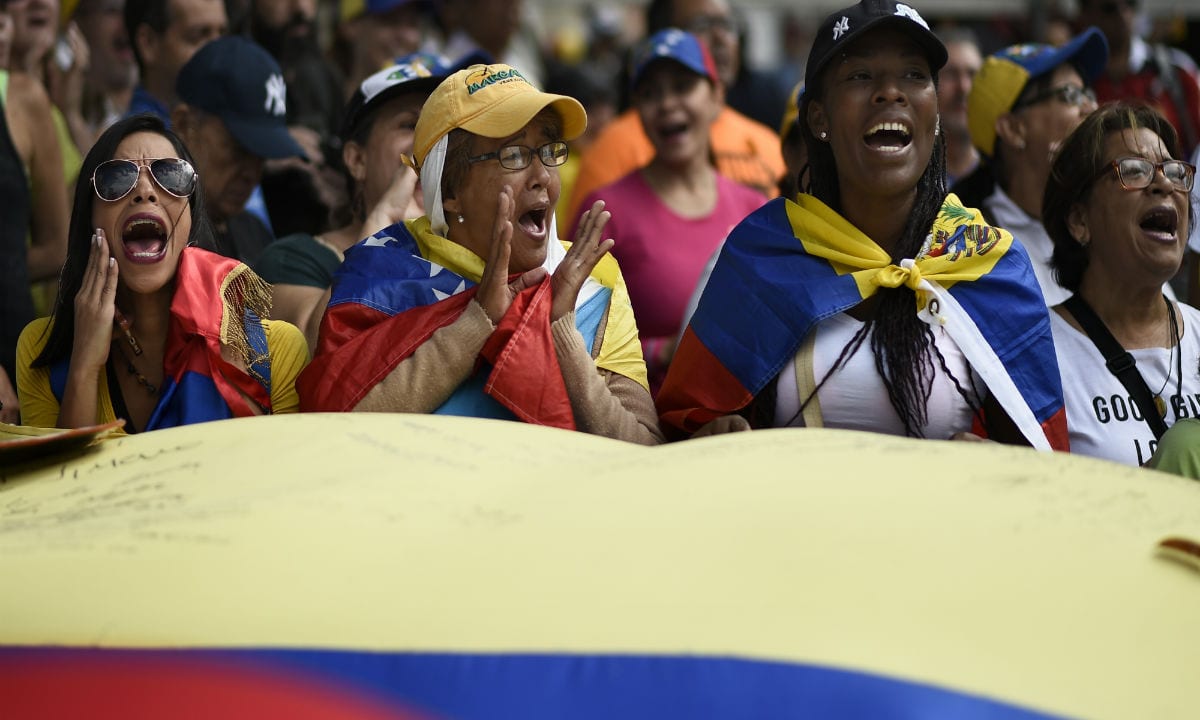 Uma guerra civil a caminho na Venezuela (Foto: AFP) 