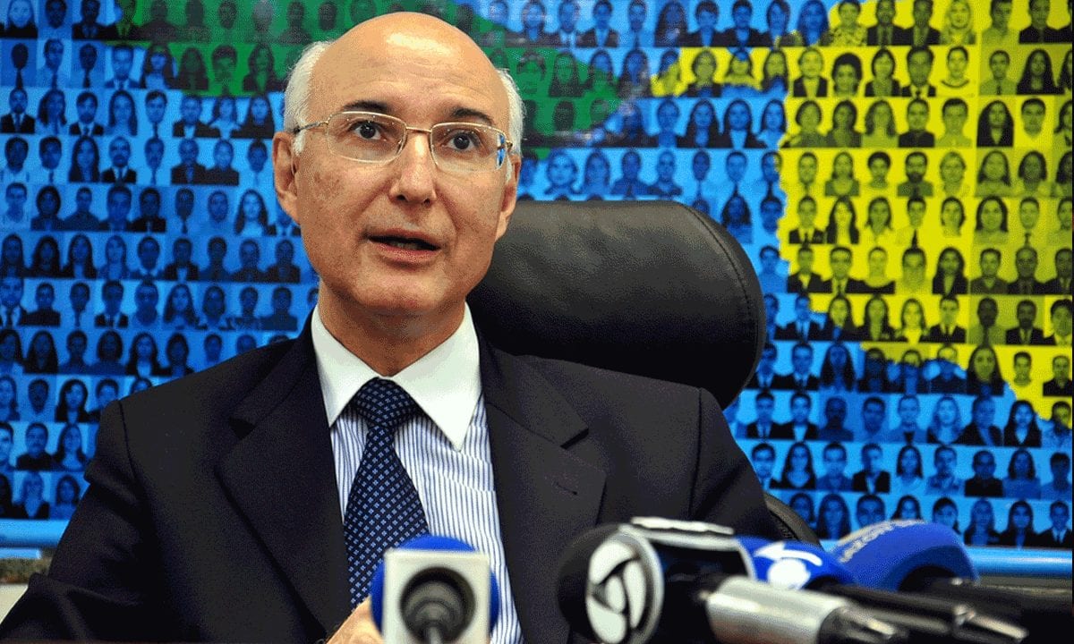 “Vitória” de Ives Gandra em greves contra privatização causa revolta