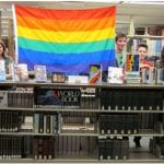 Por uma biblioteca mais LGBT+