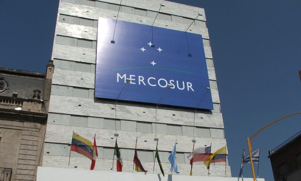 Ministra francesa considera ‘muito hipotética’ assinatura de acordo UE-Mercosul durante G20 no Brasil