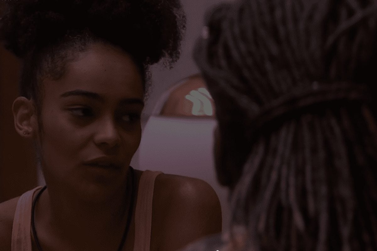 Internautas pedem que Globo reaja a casos de racismo no BBB