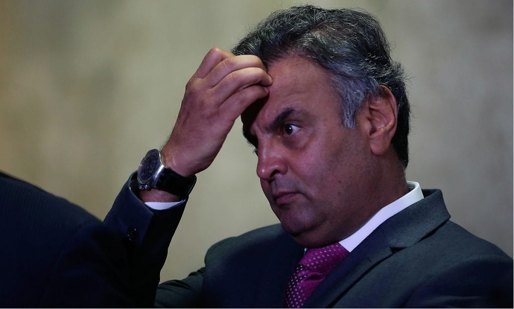 Aécio descarta sair do PSDB em caso de vitória de Doria nas prévias