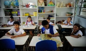Governo Bolsonaro suspende avaliação de alfabetização até 2021