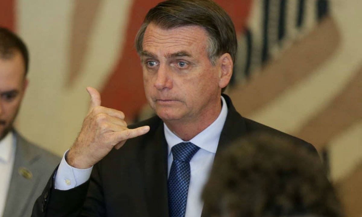 Os ataques recentes de Jair Bolsonaro à civilização em três atos