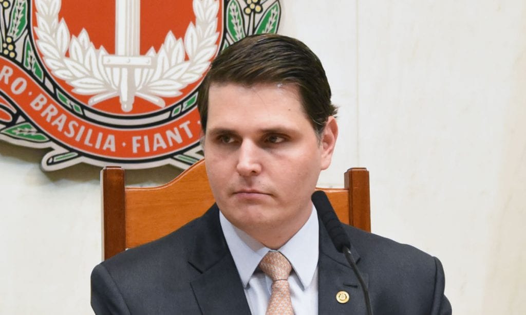 Alesp: Tucano é reeleito sob clima de Fla-Flu entre PT e PSL