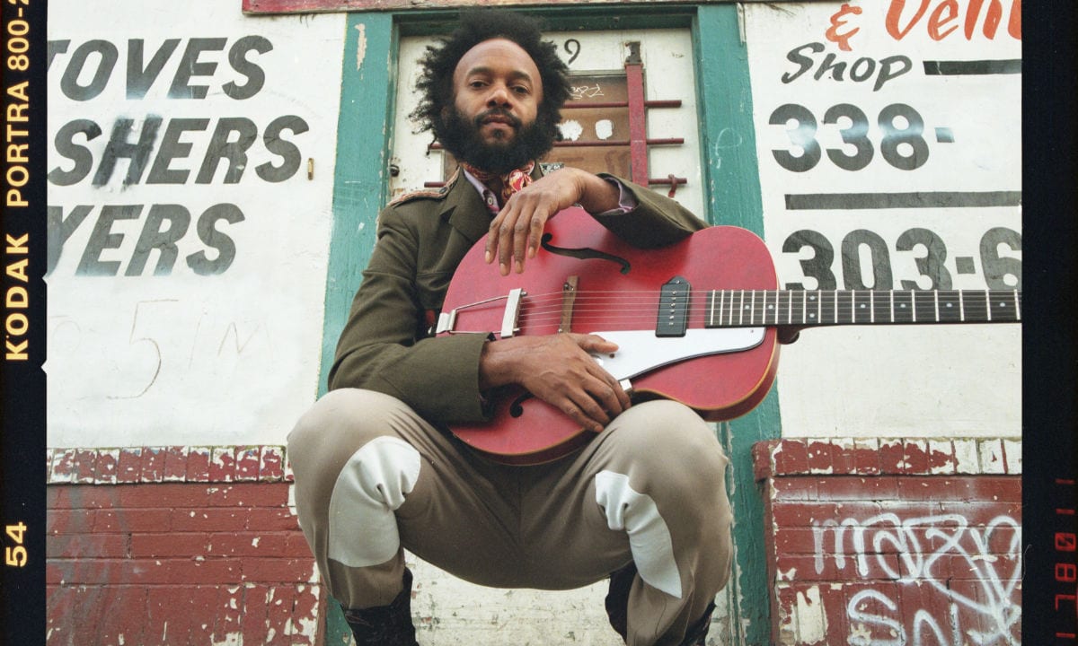 Você precisa conhecer o músico e ativista Fantastic Negrito