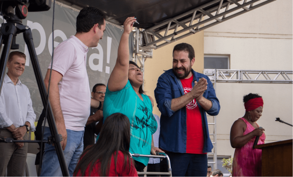 Após 7 anos de revindicações, MTST inaugura condomínio em Santo André
